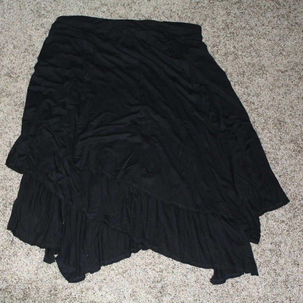 Cha Cha Vente Black Jagged Skirt